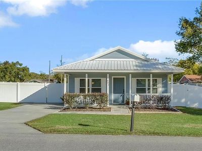 Property at 431 Midway Ave, Mascotte, FL
