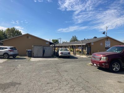 133 E Travis Boulevard