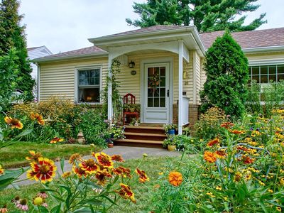 749 Arlington Ave W