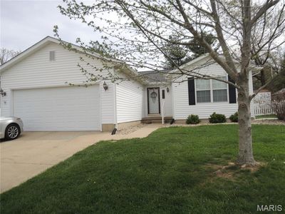 702 Pecan St