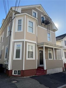 26 Greeley St