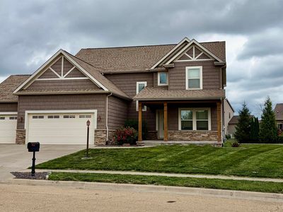 66 Warwick Cir