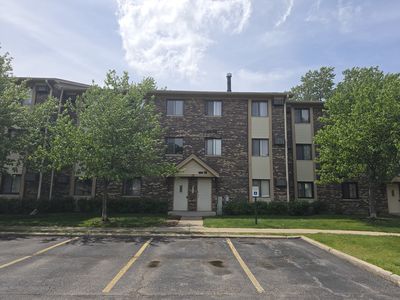 12 Parkside Ct APT 10