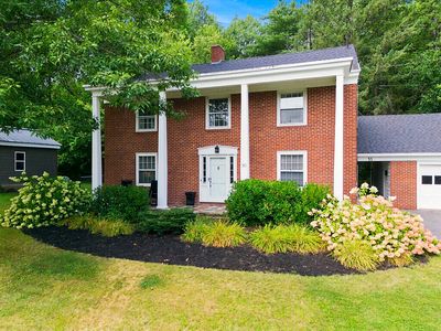 10 Lloyd Road