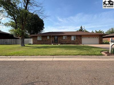 315 E Forest Ave