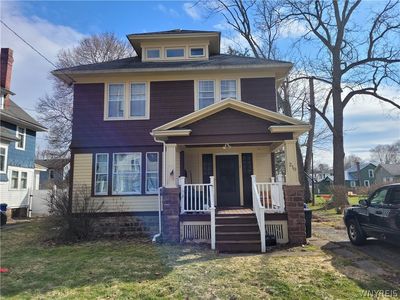 210 E Oak Orchard St