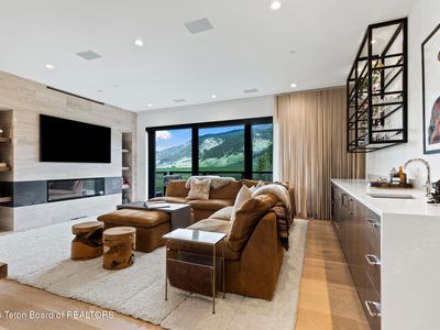 304 Hidden Hollow Dr #304