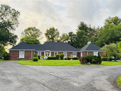 1599 Campbellsville Rd