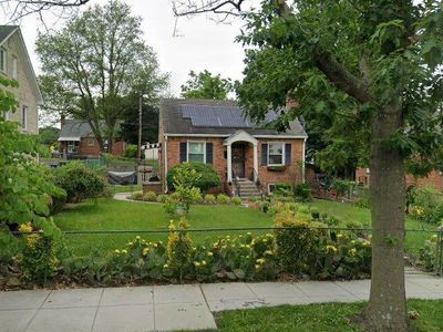 1143 44th Pl SE