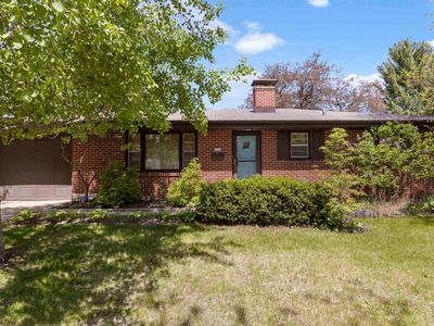 2619 Karen Dr