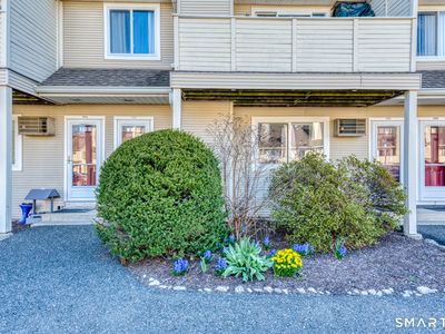 303 Willow Springs #303