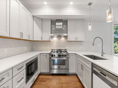 17 Vinton St #Penthouse 5