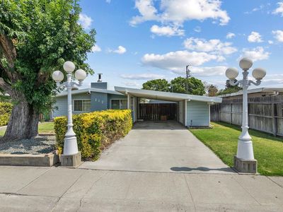 Property at 312 California Ave, Manteca, CA