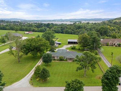 364 Fairview Ln
