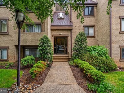 1631 Parkcrest Cir