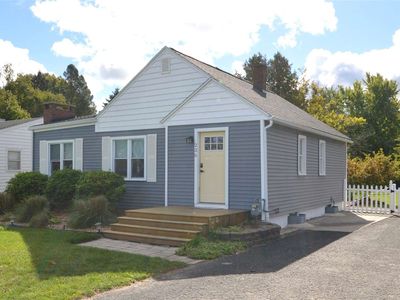 236 E Carpenter St