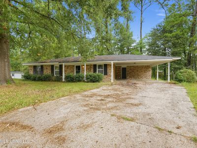 223 One Park Pl