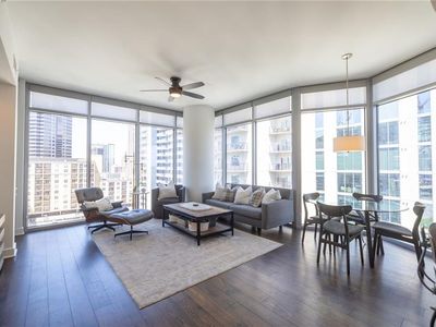 222 12th St NE UNIT 2002