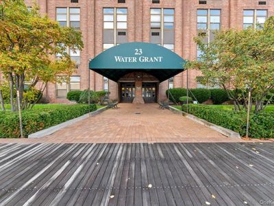 23 Water Grant Street #10B