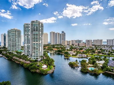 330 S Sunny Isles Blvd #1502