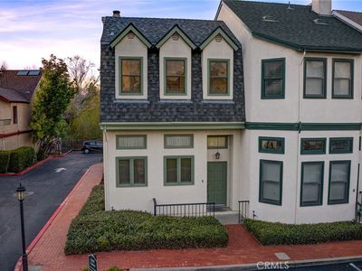 1106 Oceanaire Dr APT 1