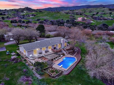 7164 Scenic Canyon Trl