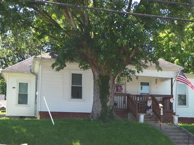 220 E Office St