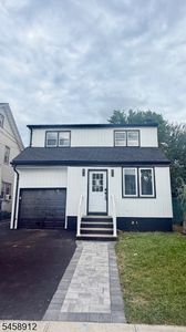 1135 Weber St