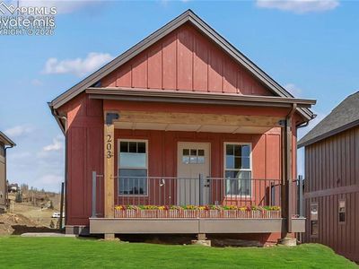 203 W Womack Ave