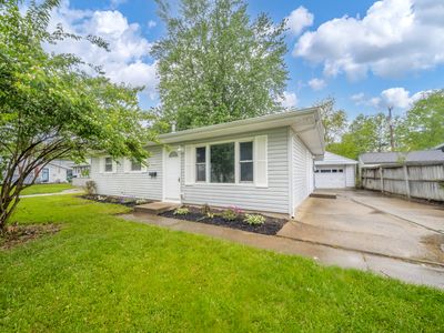 2913 Dakota Dr