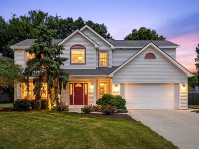 5048 Stapleton Dr