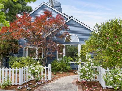 151 Lowell Ave