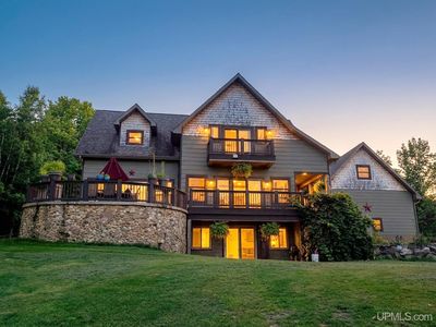 330 Little Lake Rd