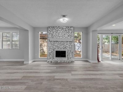 Property at 110 E Lauren Ct, Fern Park, FL