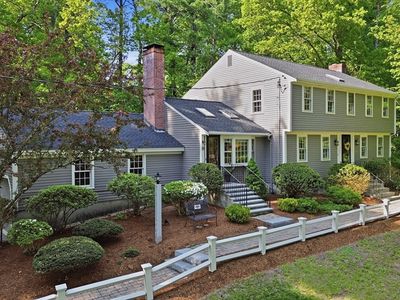 29 Washington Dr