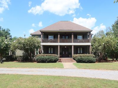 275 Acadian Ln