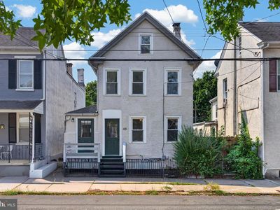 40 Chestnut St