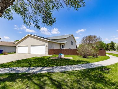 2901 Dakota Park Cir S