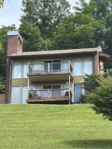56 Doe Highlands Dr