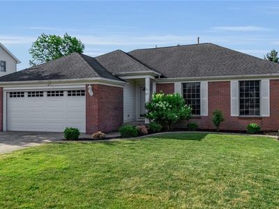 43 Woodgate Dr