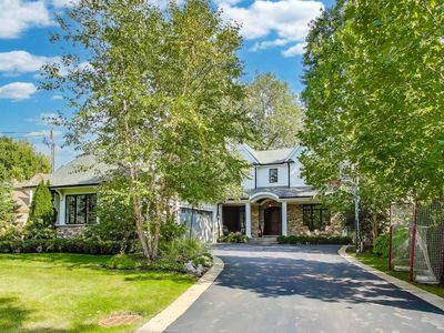 579 Greenwood Rd