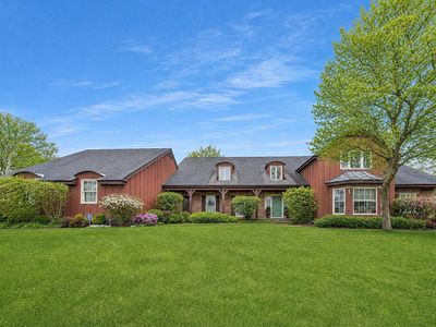 1135 Buttonwood Ln