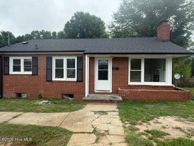 1009 W New Hampshire Avenue