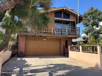 129 Van Nuys Ave