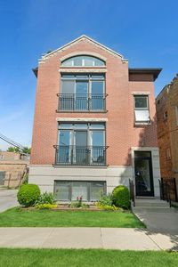 5945 N Campbell Ave #3