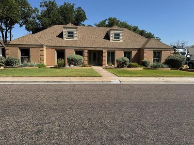 3741 Blossom Ln