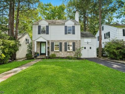 475 Channing Ave