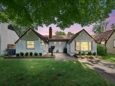 1083 Wellington Blvd