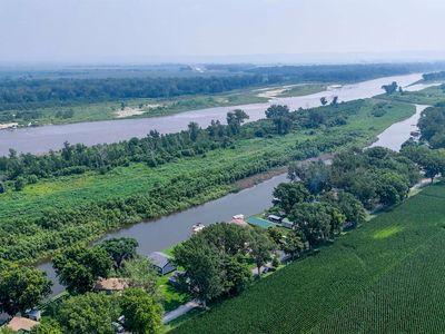 Property at 4879 Lake Shore Dr, Tekamah, NE