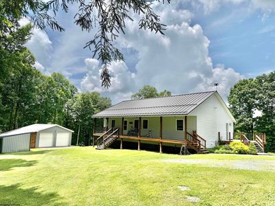 184 Woodstone Ln